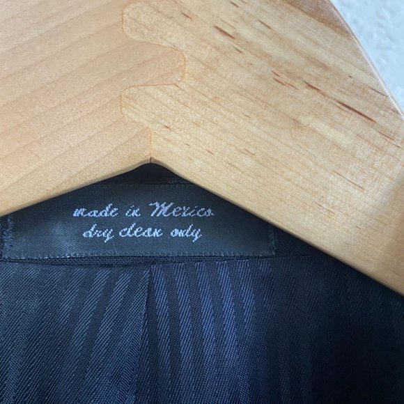 - Andrew Fezza Black 100% Worsted Wool w/ Pants 38L - Picture 4 of 8